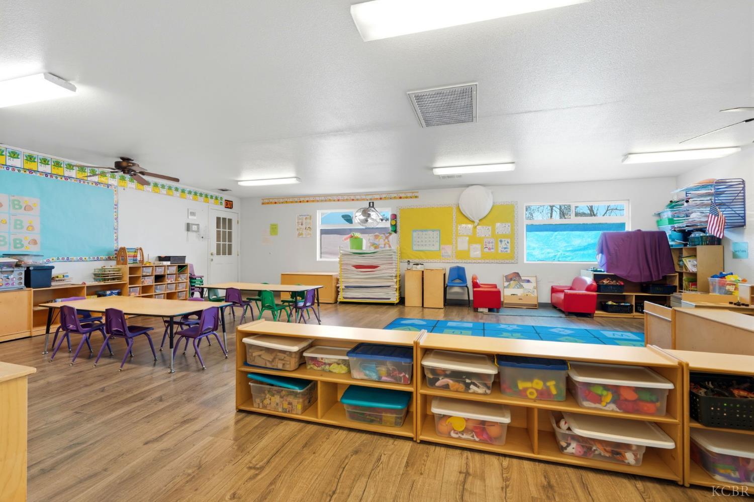 865 E Grangeville Blvd, Hanford, CA 93230