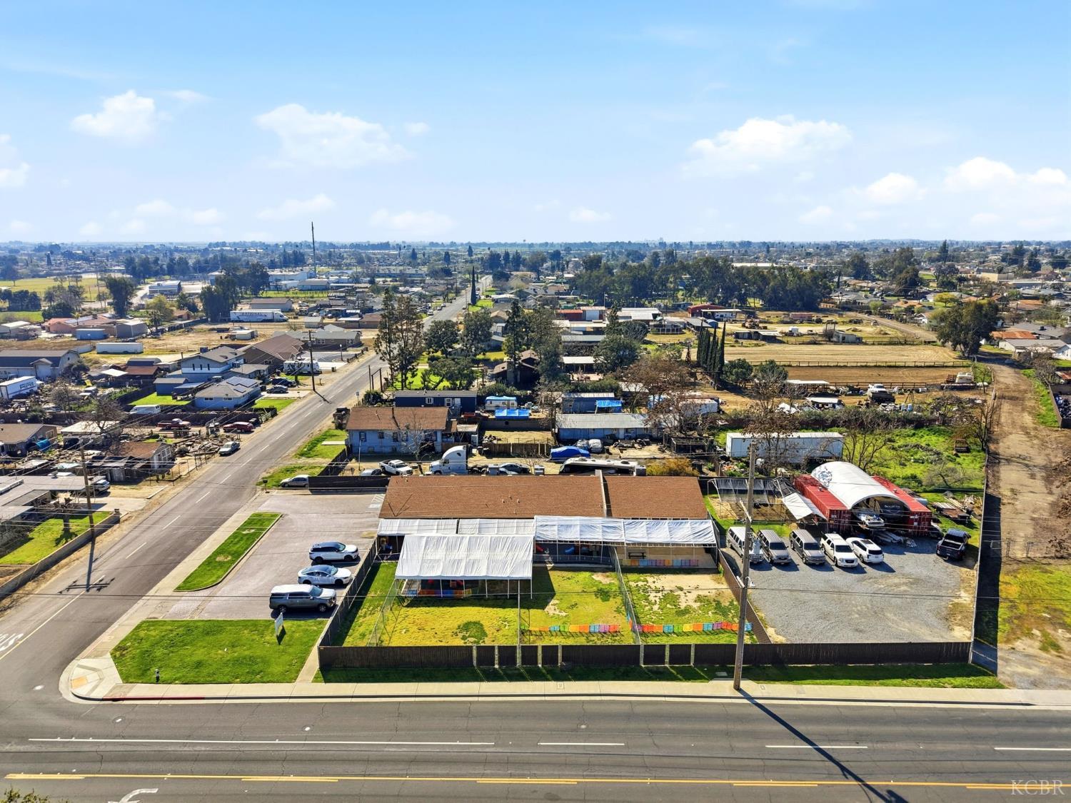 865 E Grangeville Blvd, Hanford, CA 93230