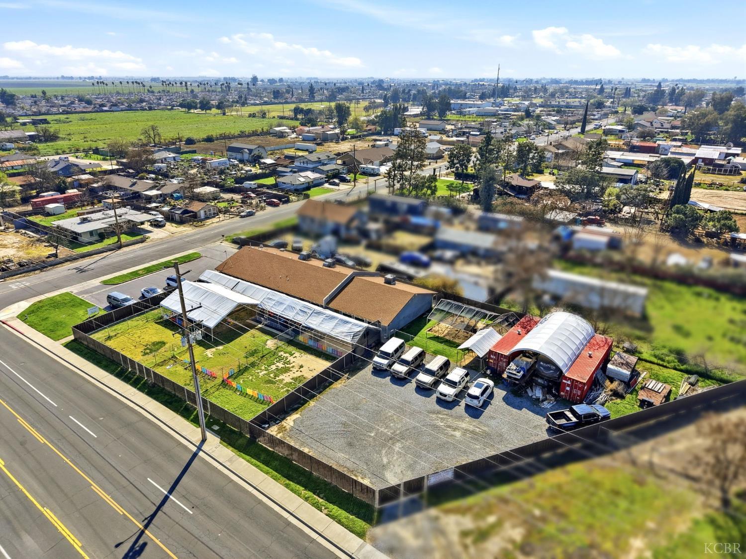 865 E Grangeville Blvd, Hanford, CA 93230