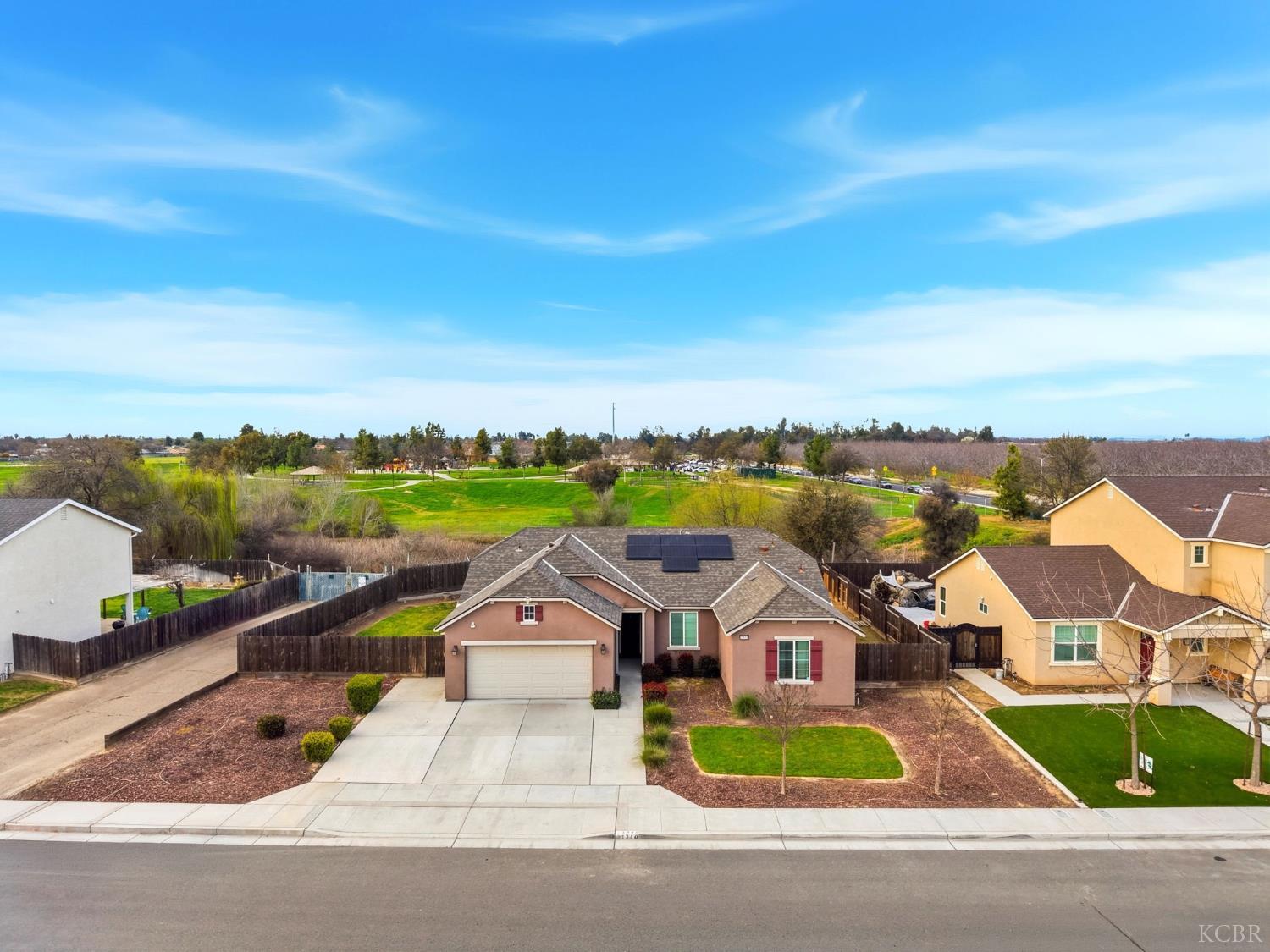 1340 Waterview St, Hanford, CA 93230