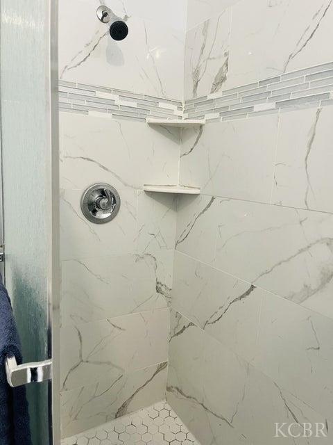 824 N Willis St, Visalia, CA 93291