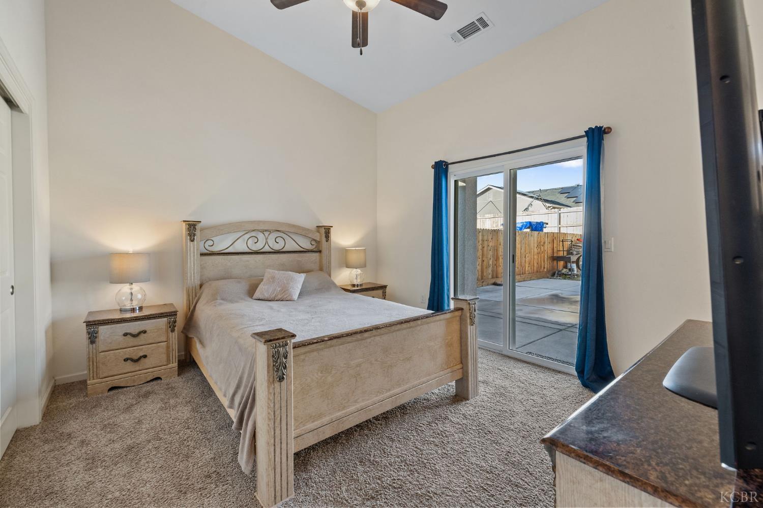 1237 E Orange St, Avenal, CA 93204