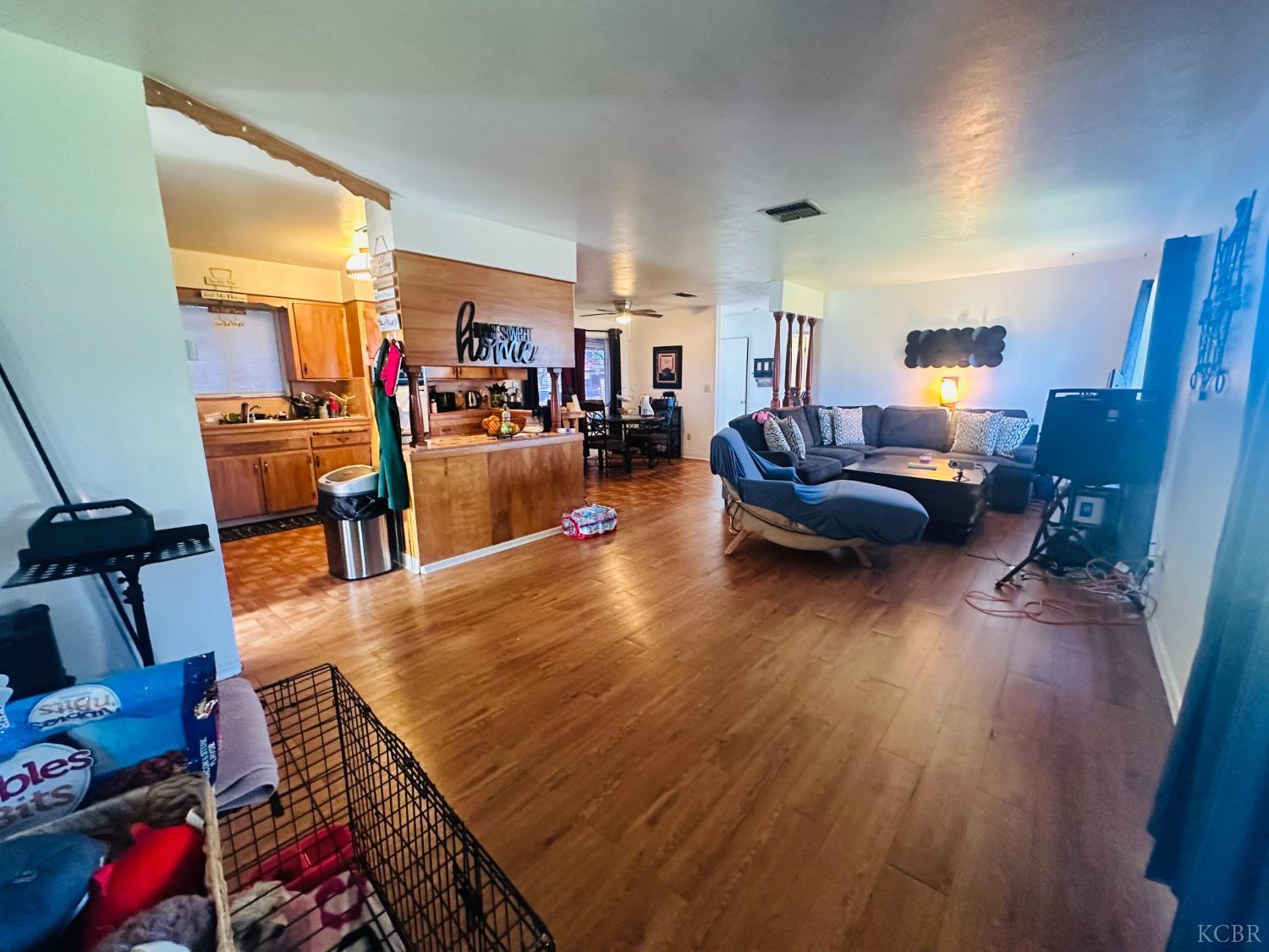 1395 N Alta Way, Hanford, CA 93230