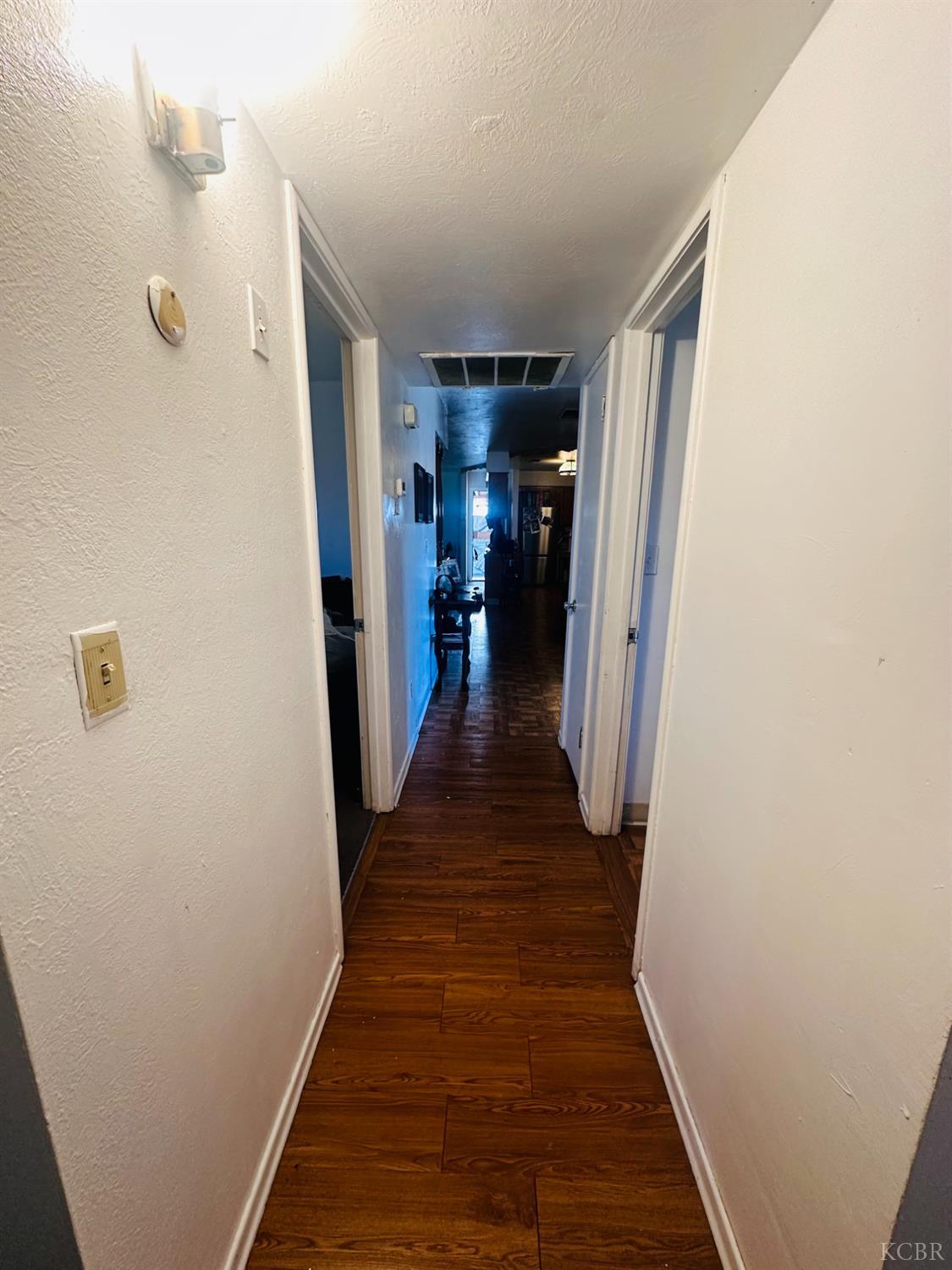 1395 N Alta Way, Hanford, CA 93230