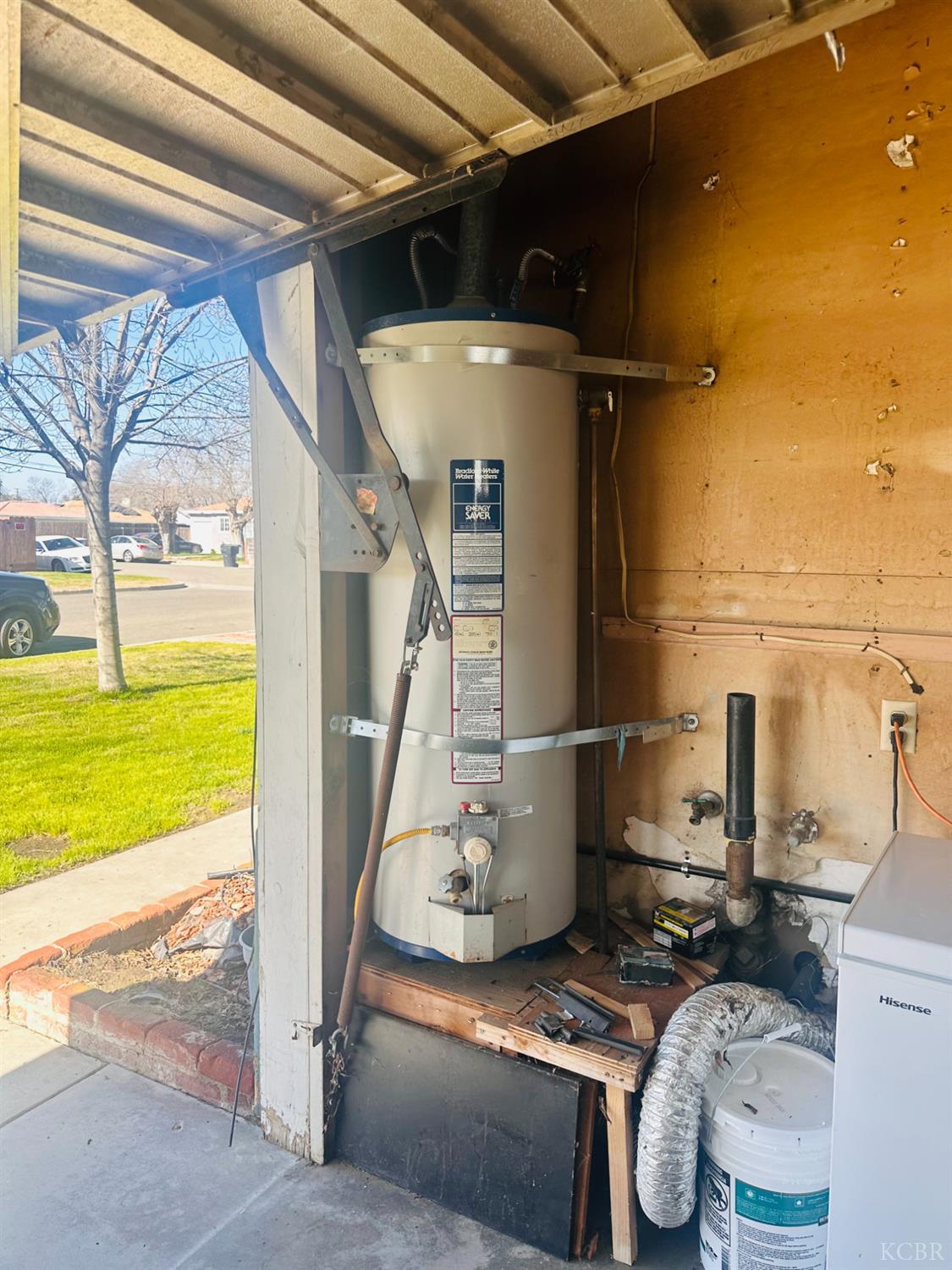 1395 N Alta Way, Hanford, CA 93230