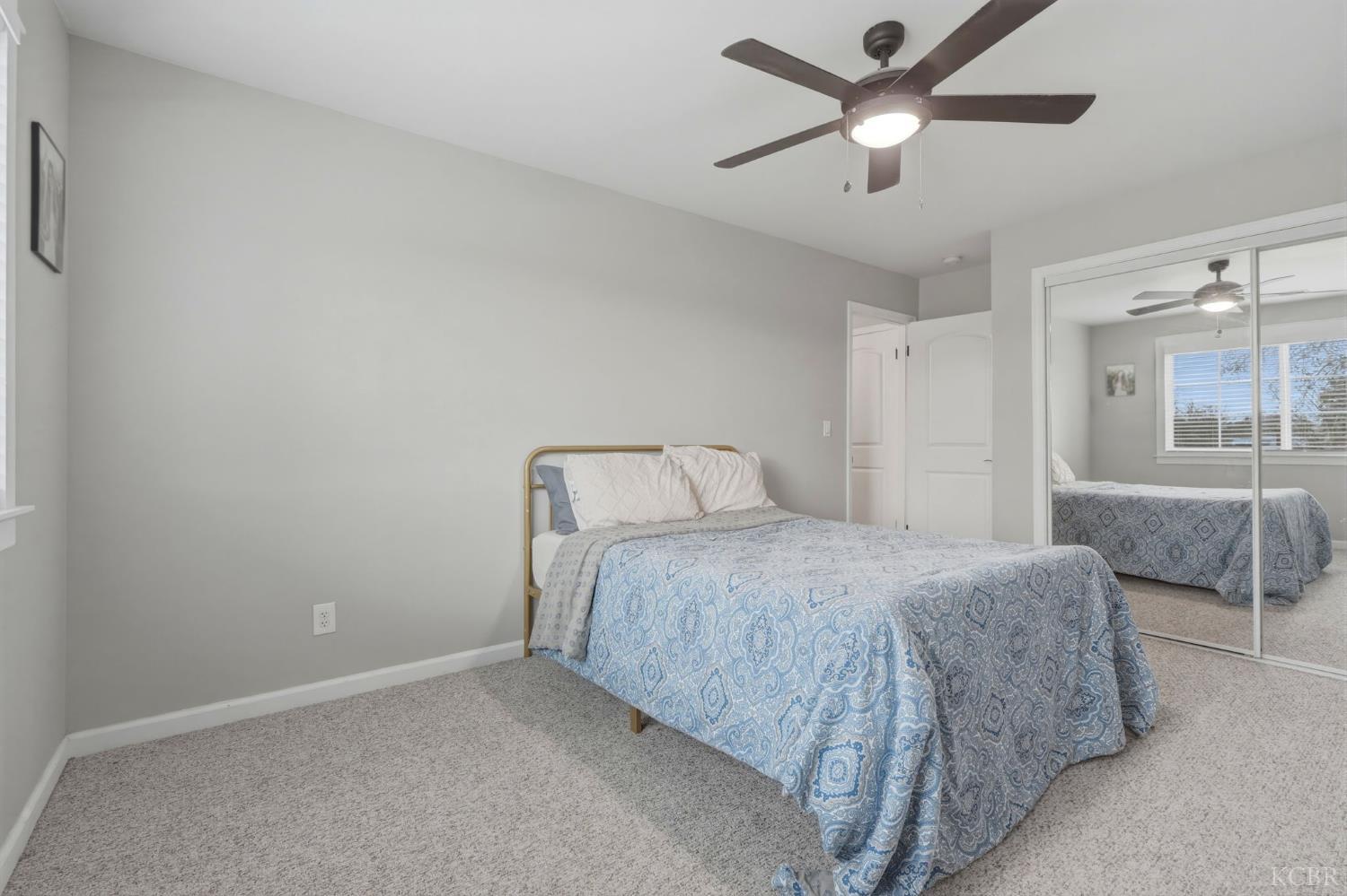 1145 Campus Dr, Hanford, CA 93230