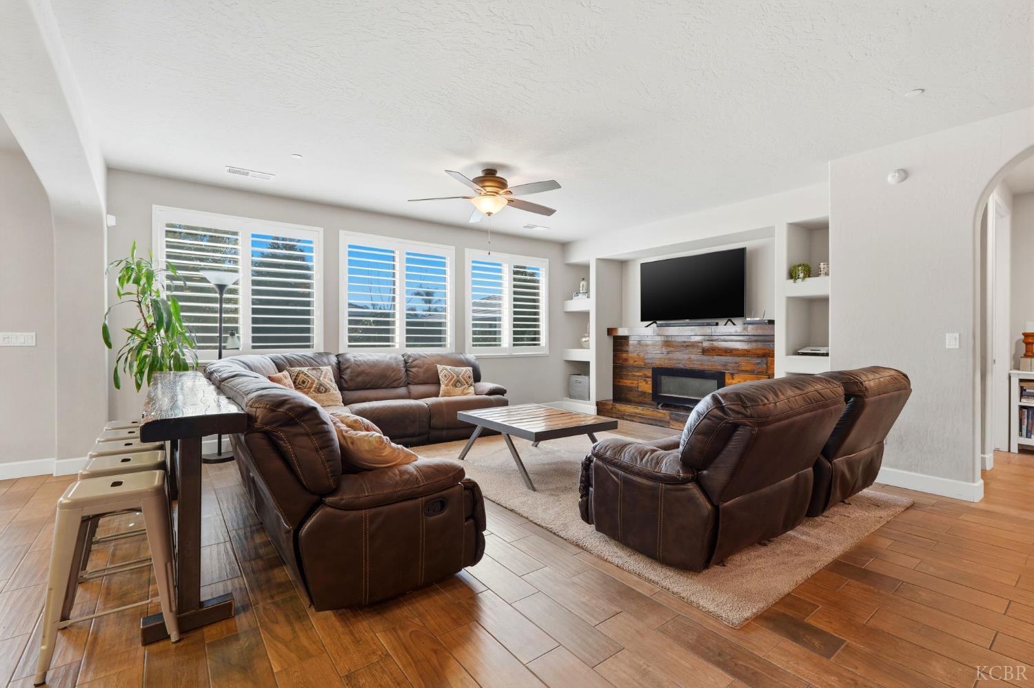 3531 W Perez, Visalia, CA 93291