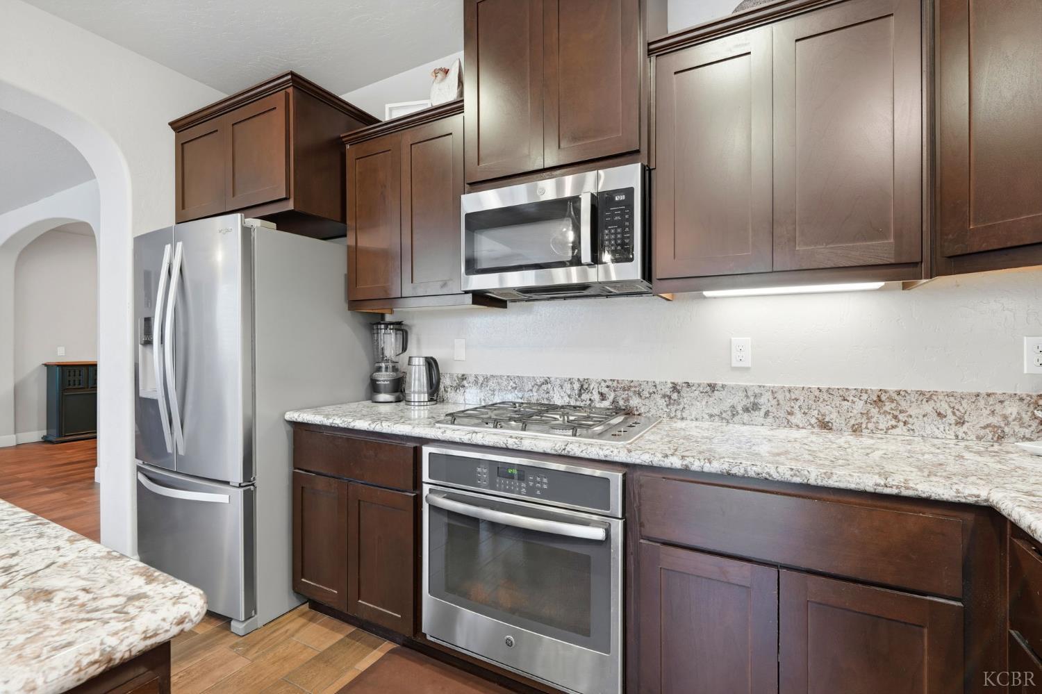 3531 W Perez, Visalia, CA 93291