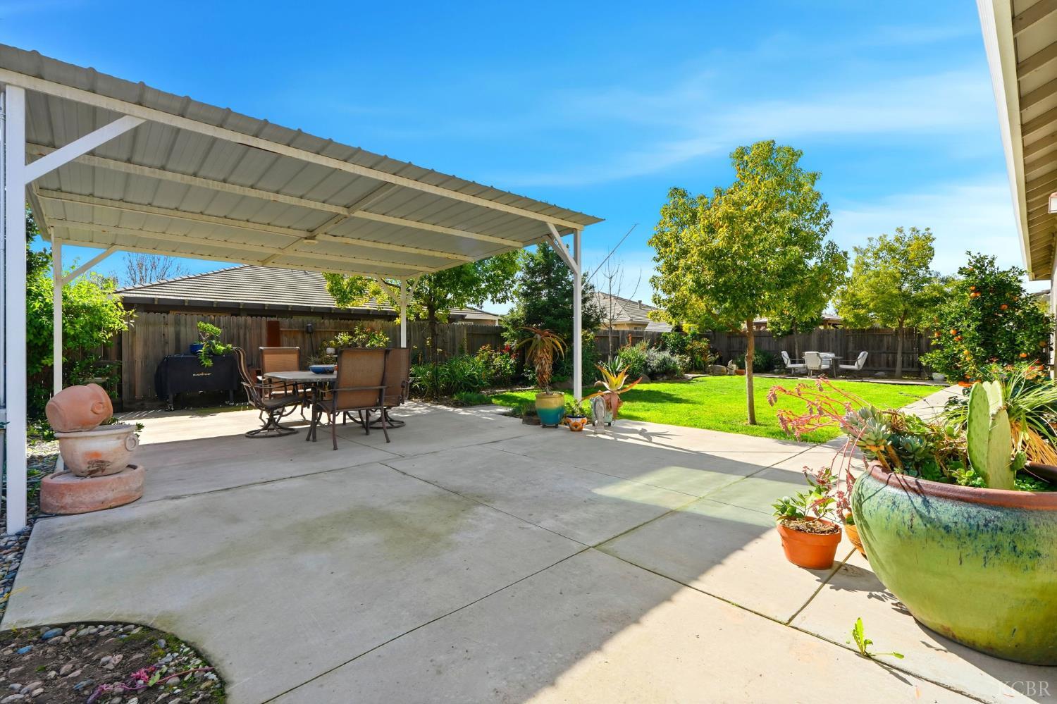 3531 W Perez, Visalia, CA 93291