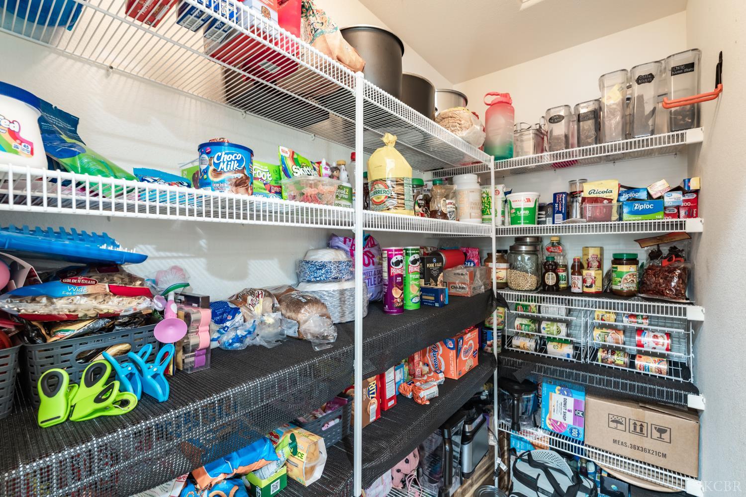 1116 Liberation Way, Lemoore, CA 93245