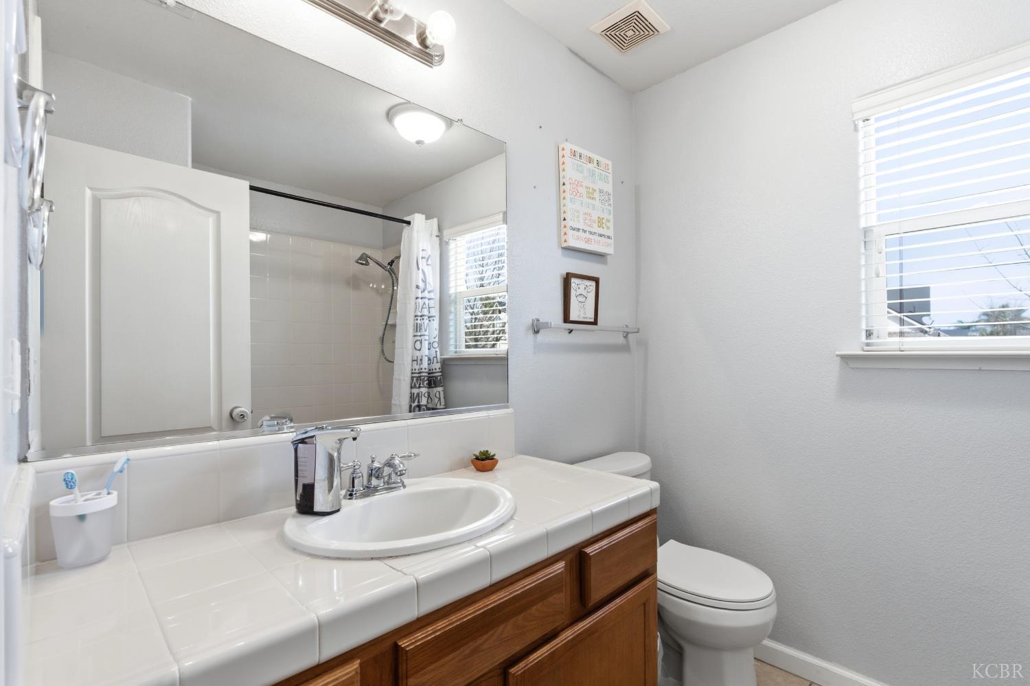 1116 Liberation Way, Lemoore, CA 93245