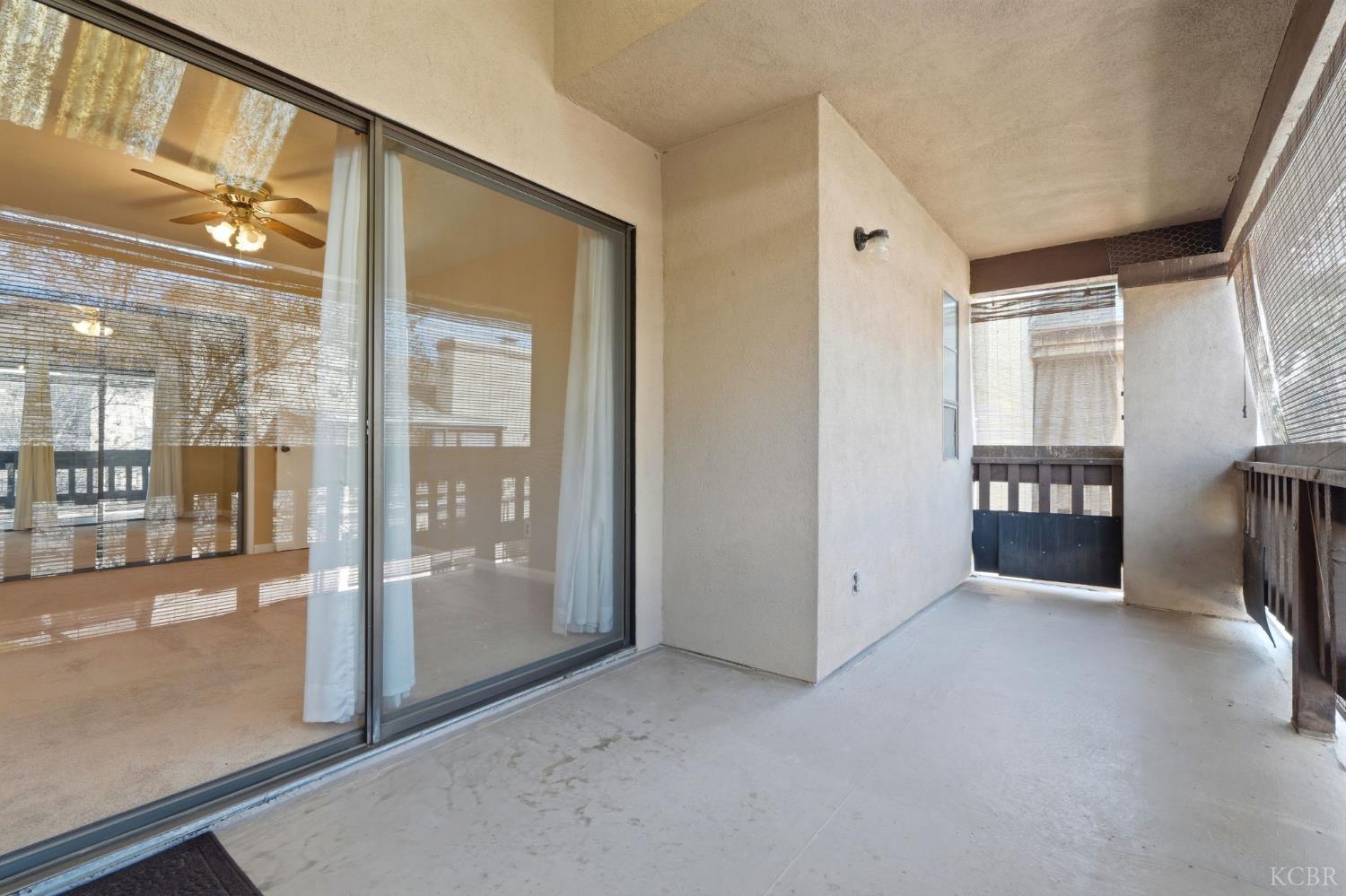 1142 N Gem St, Tulare, CA 93274