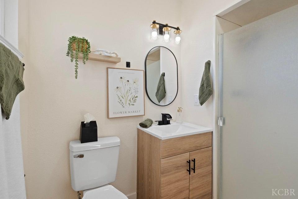 760 NE Crass Ave, Hanford, CA 93230