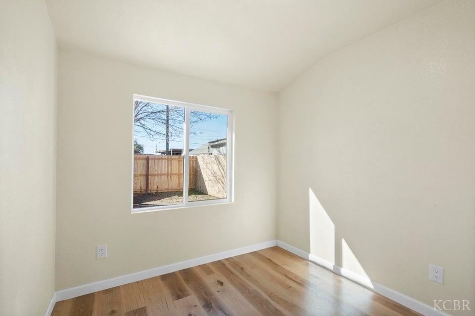 760 NE Crass Ave, Hanford, CA 93230