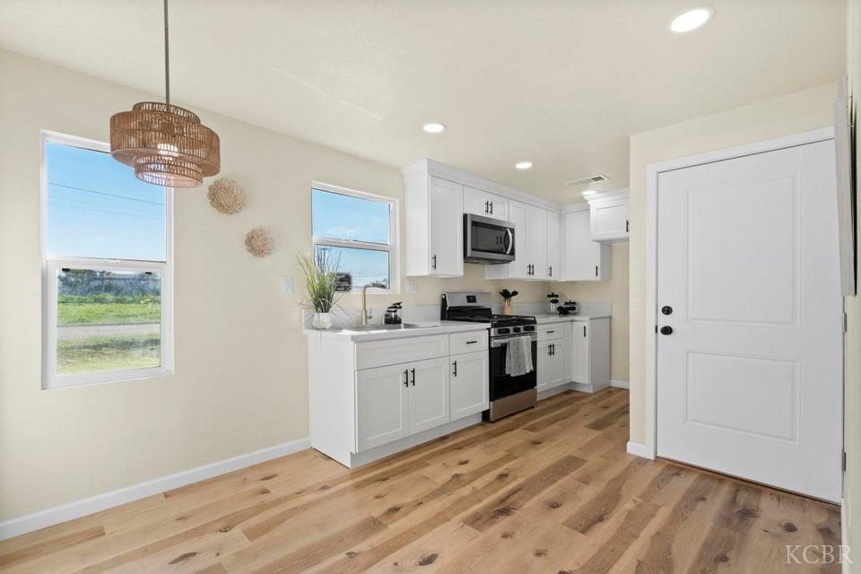 760 NE Crass Ave, Hanford, CA 93230