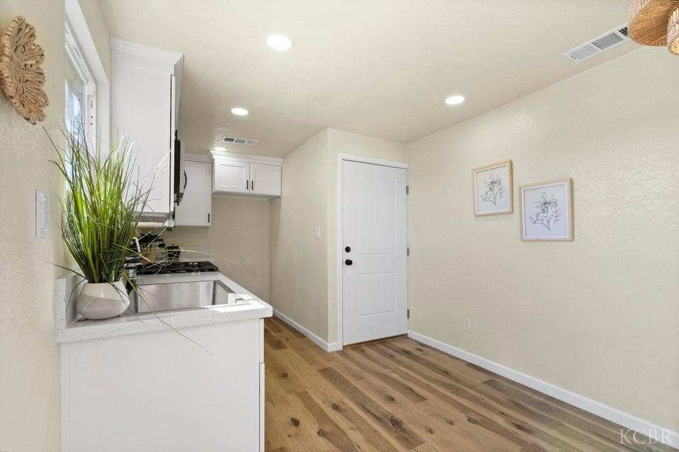 760 NE Crass Ave, Hanford, CA 93230