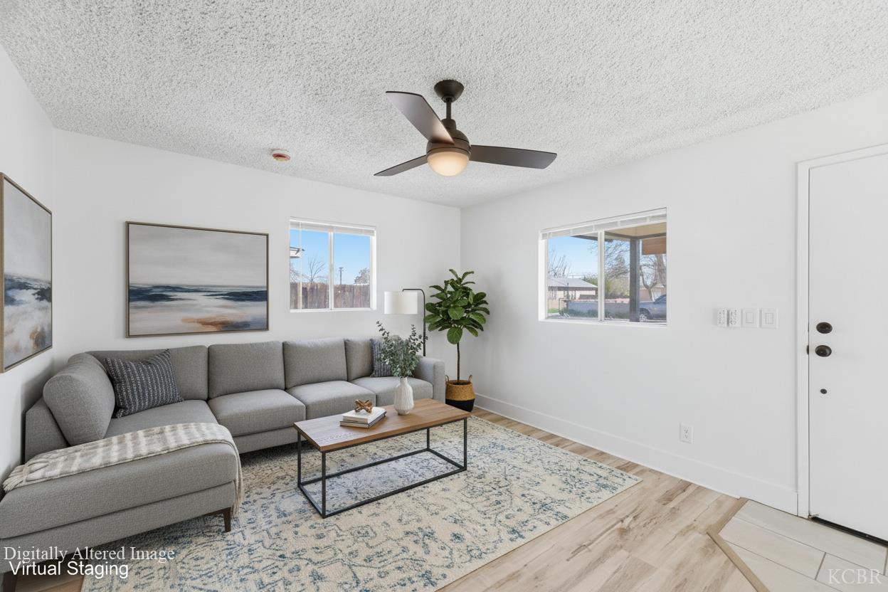 216 Decatur St, Bakersfield, CA 93308