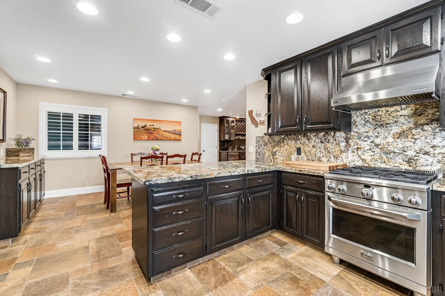 505 Ash St, Lemoore, CA 93245