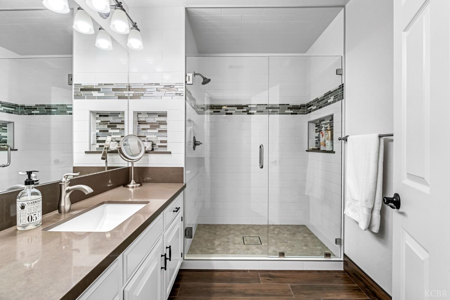 505 Ash St, Lemoore, CA 93245