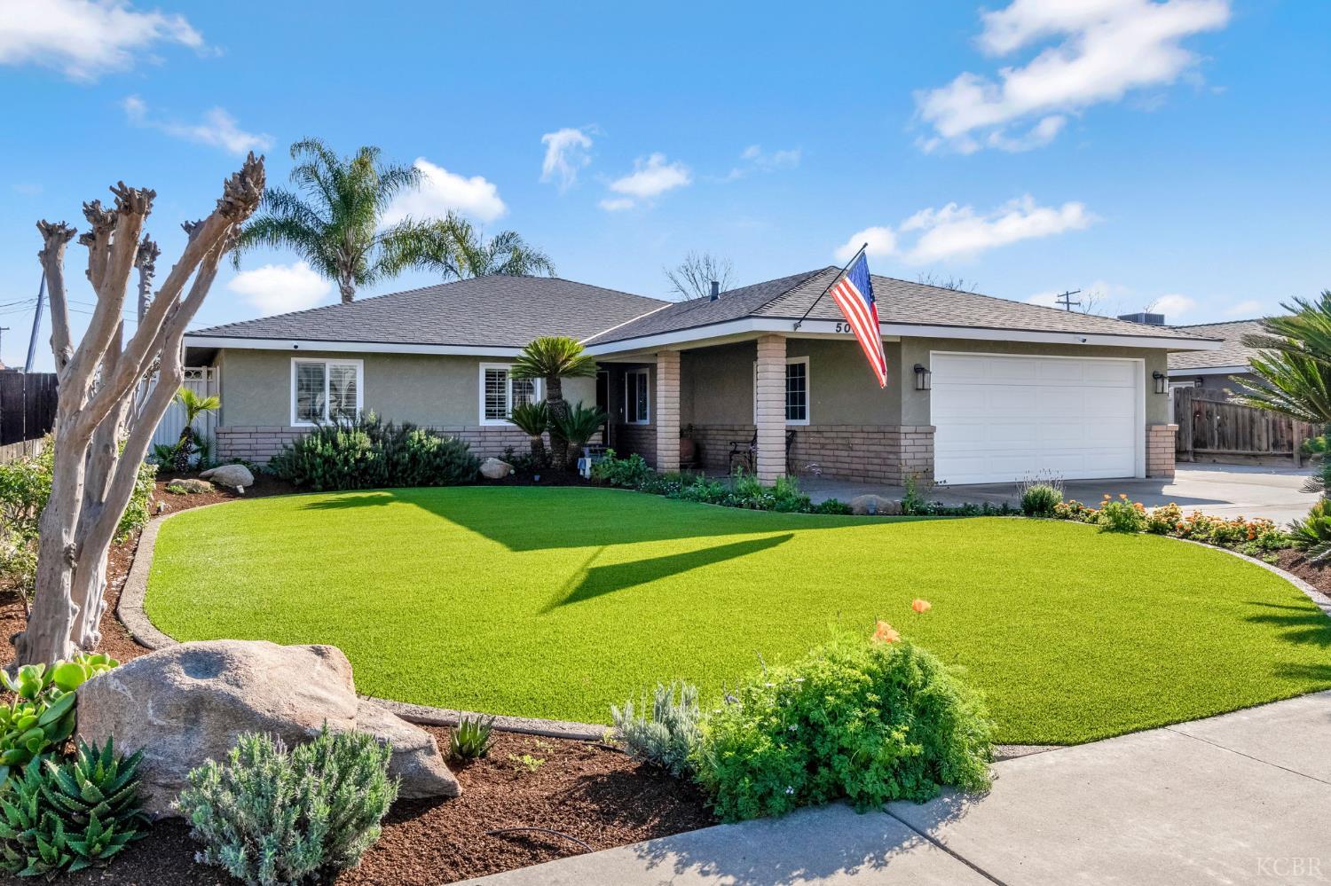 505 Ash St, Lemoore, CA 93245