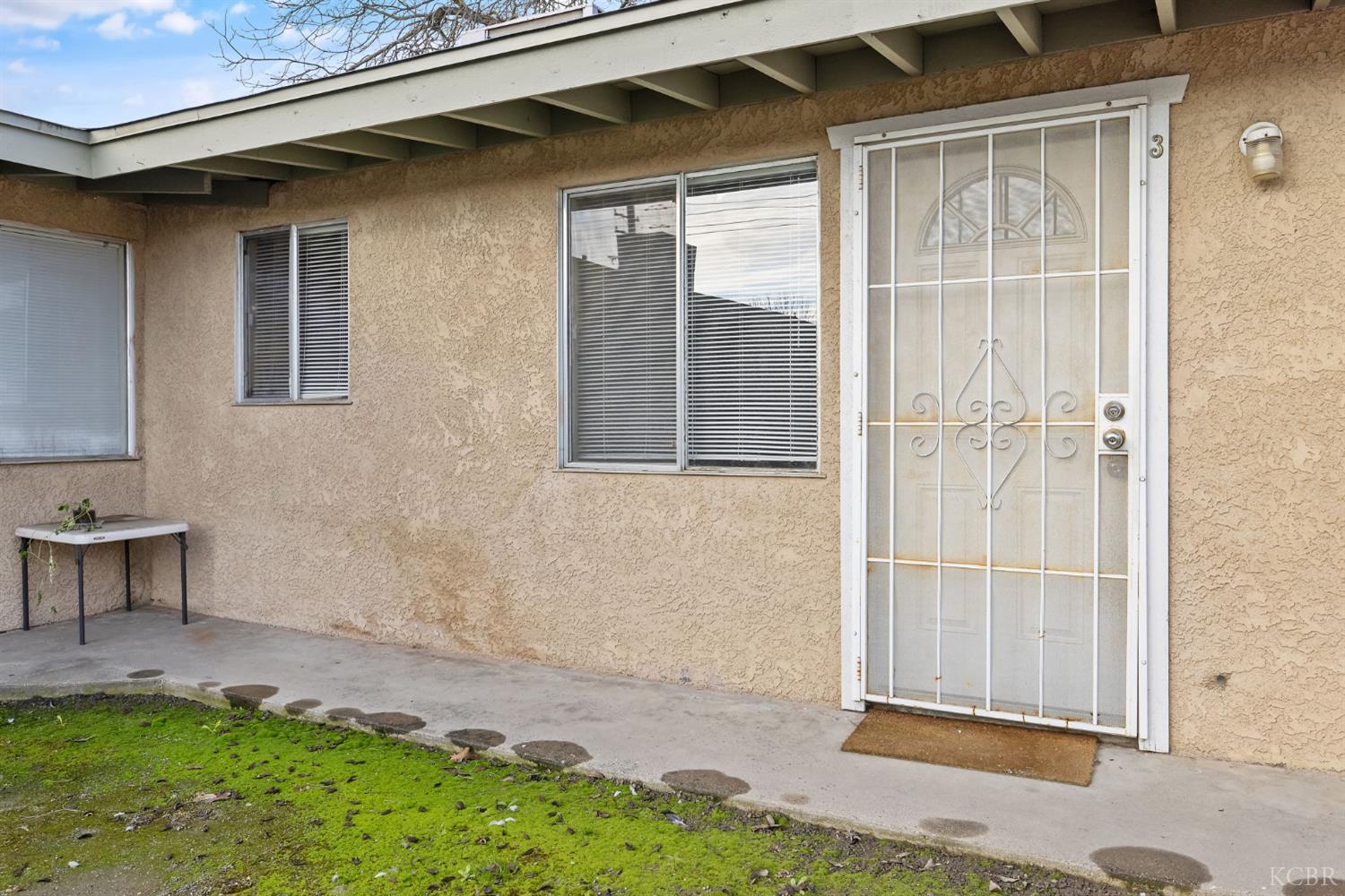 1804 N 11th Ave, Hanford, CA 93230