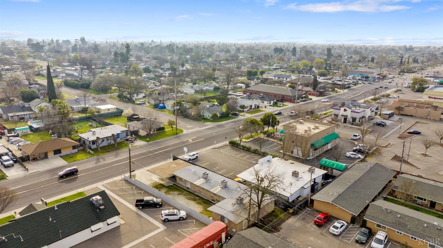 1804 N 11th Ave, Hanford, CA 93230