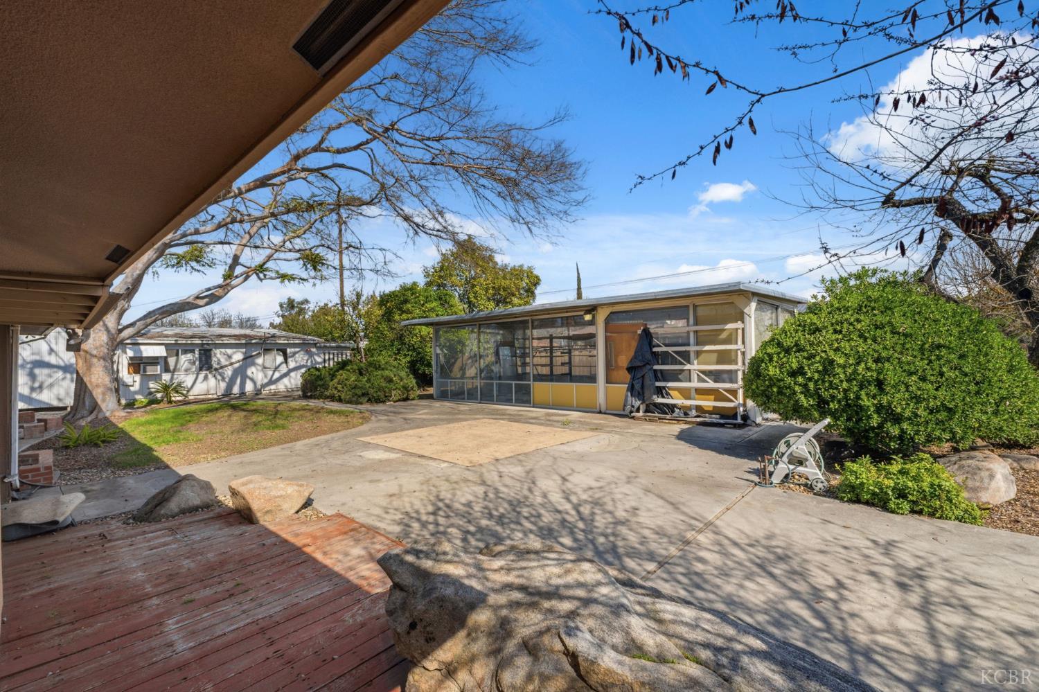 606 N Winery Ave, Fresno, CA 93727