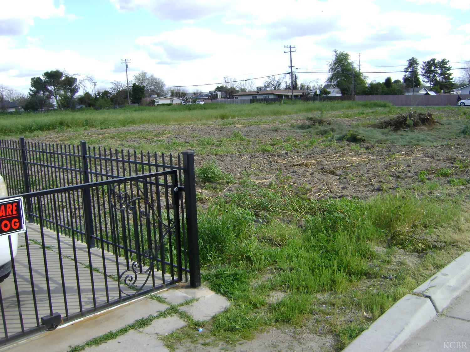 1766 North Ave, Corcoran, CA 93212