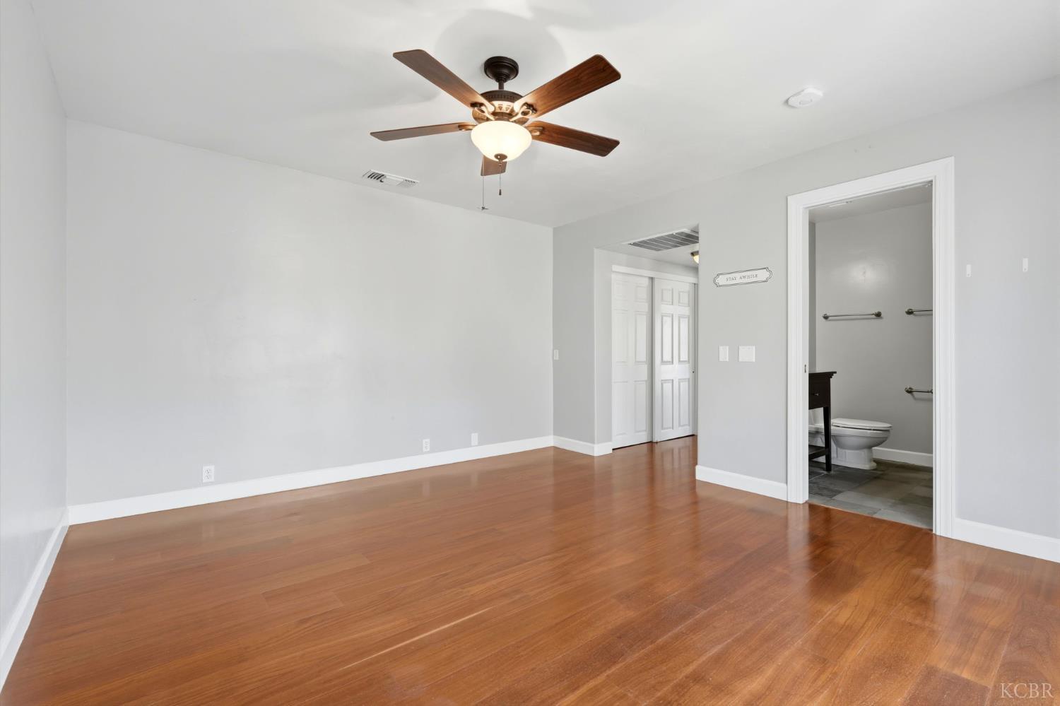 388 Timberline Ct, Hanford, CA 93230