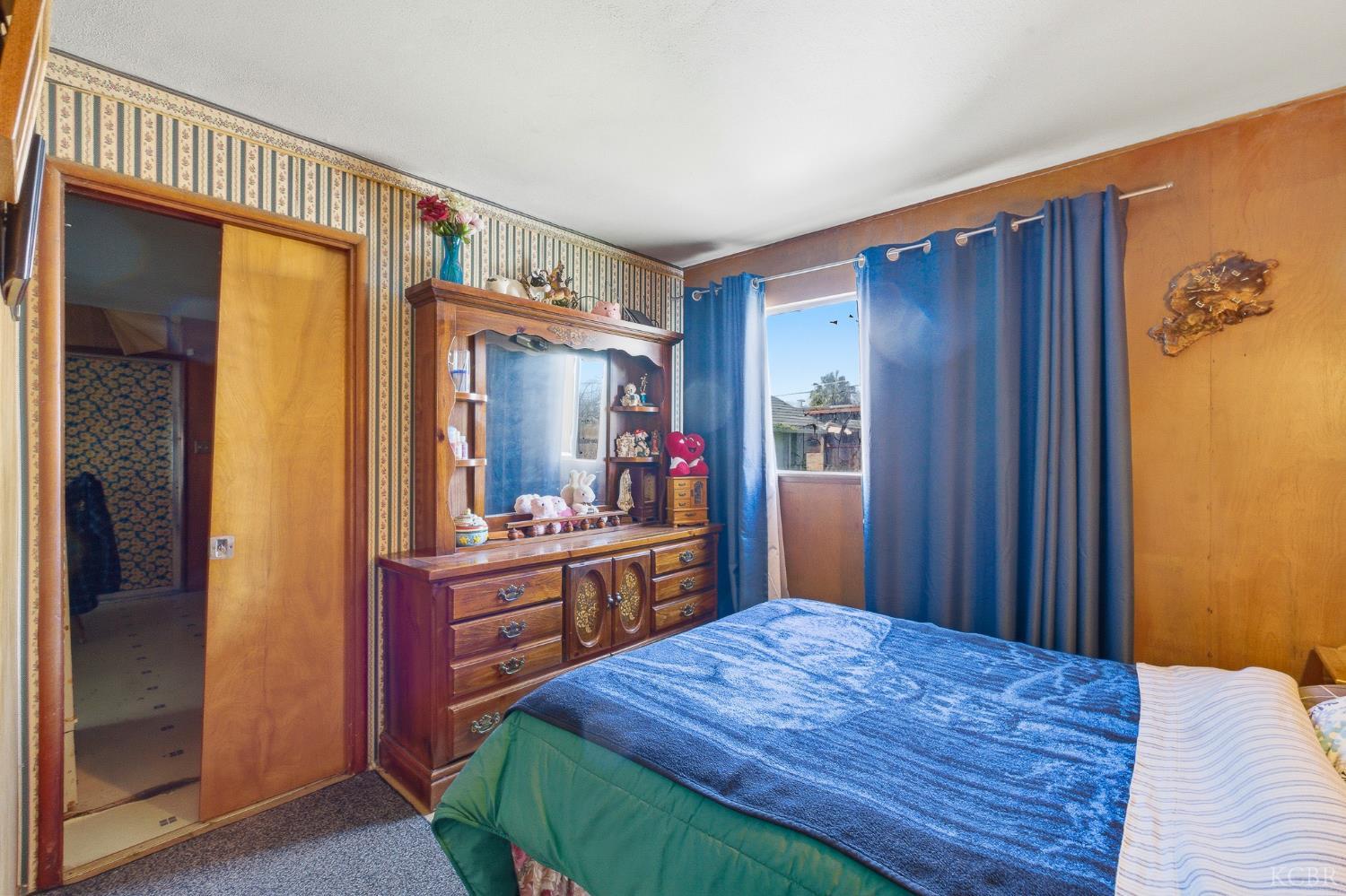 1810 Hardcastle Ave, Hanford, CA 93230