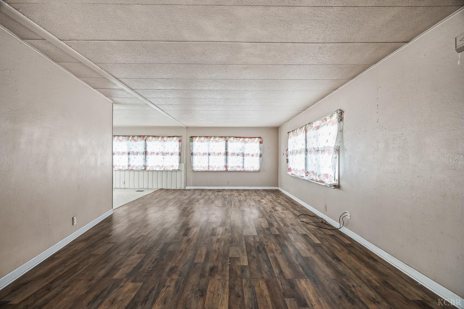 9631 Garden, Hanford, CA 93230