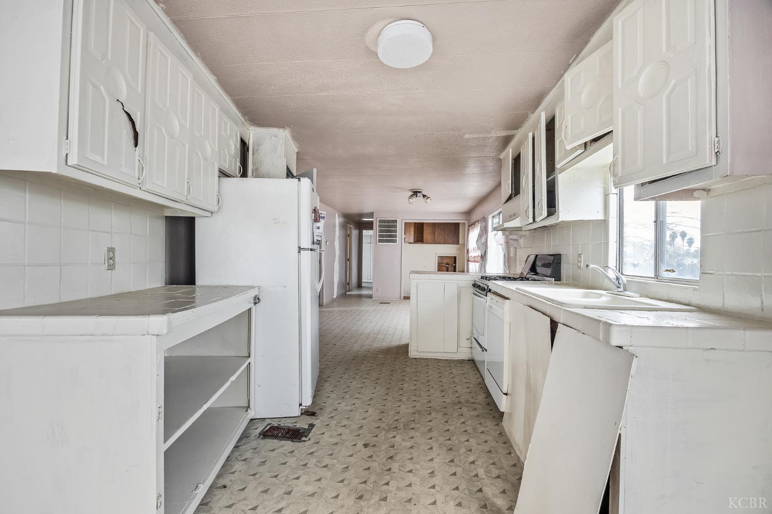 9631 Garden, Hanford, CA 93230