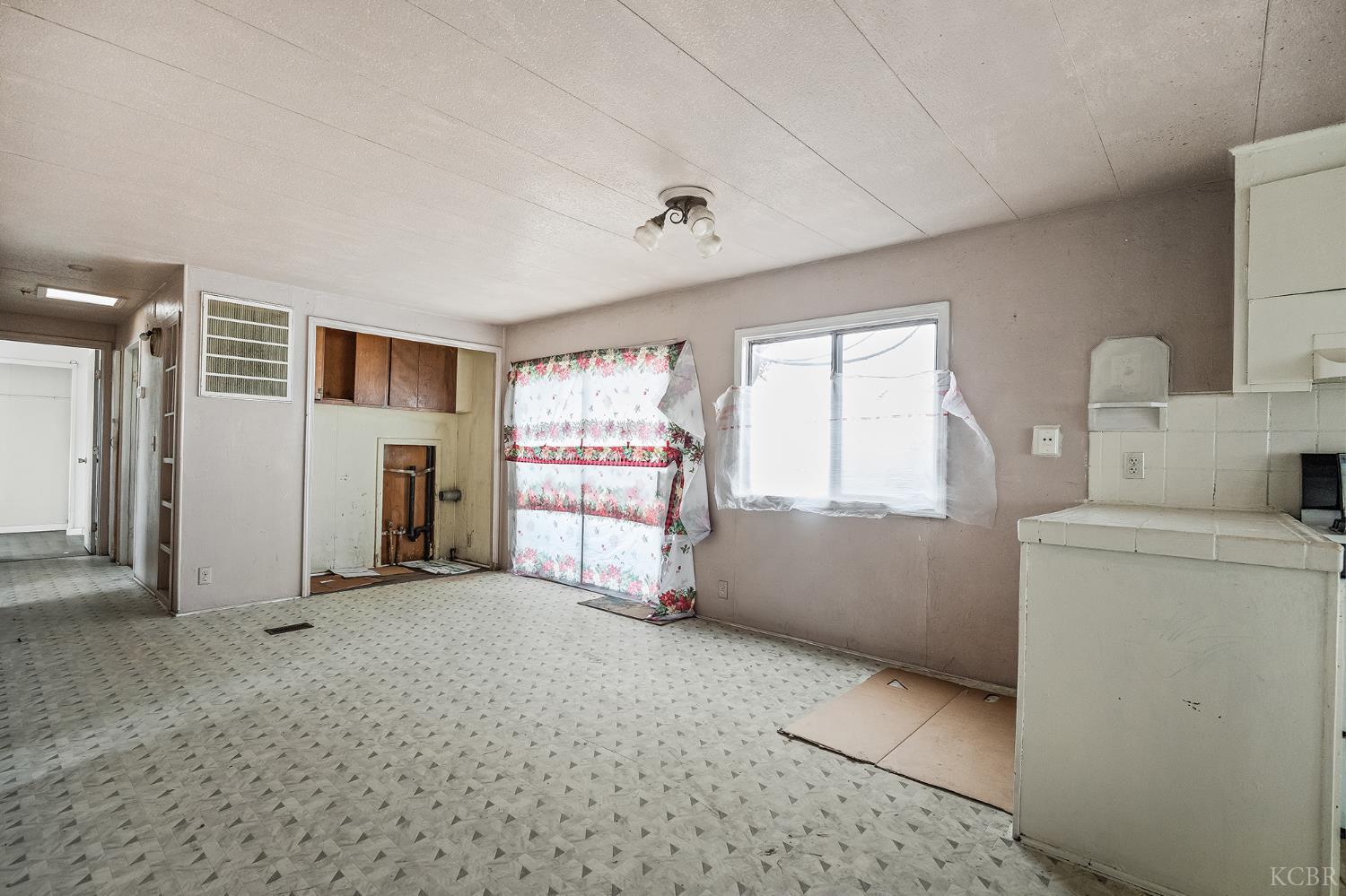 9631 Garden, Hanford, CA 93230