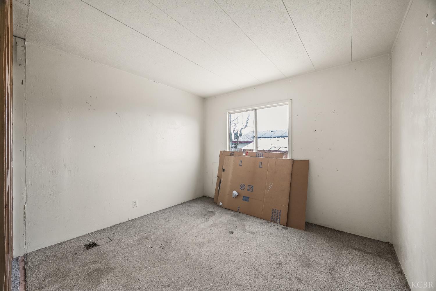 9631 Garden, Hanford, CA 93230