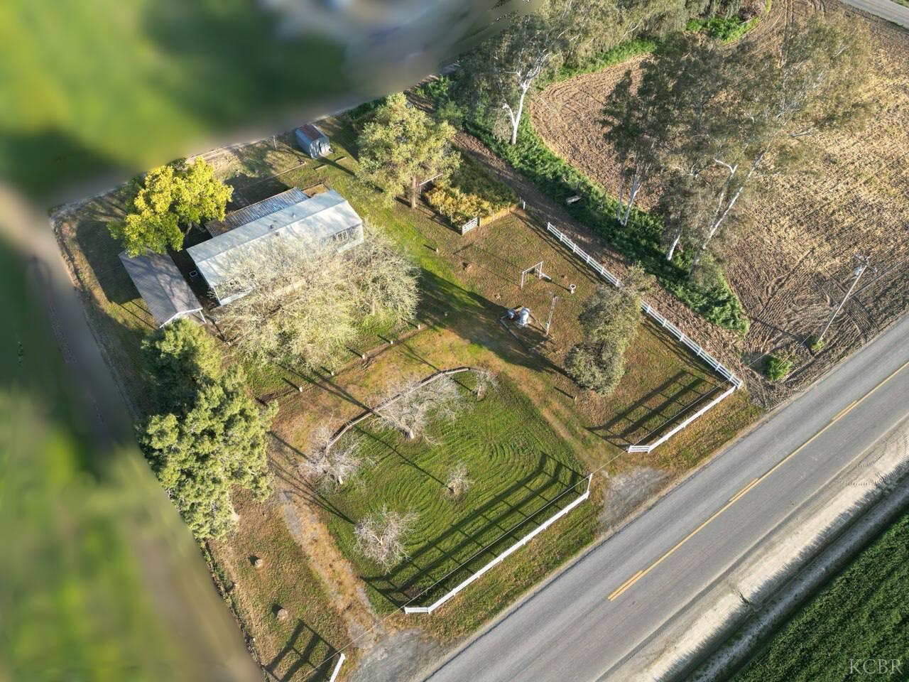 13941 9th Ave, Hanford, CA 93230