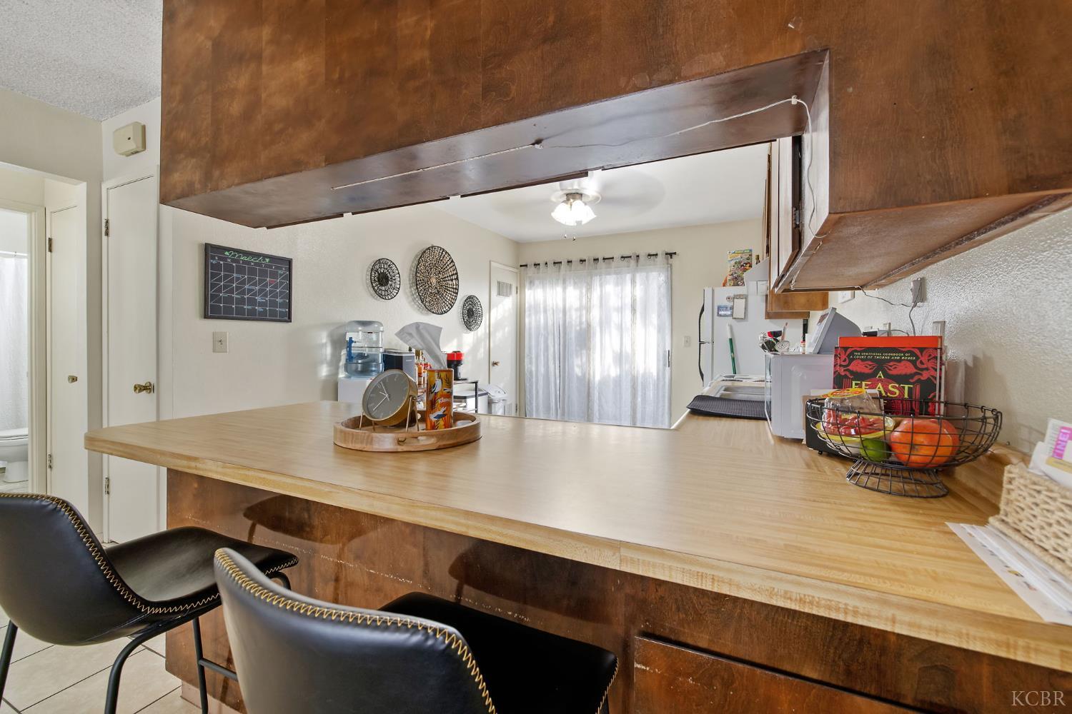 310 Center St, Hanford, CA 93230