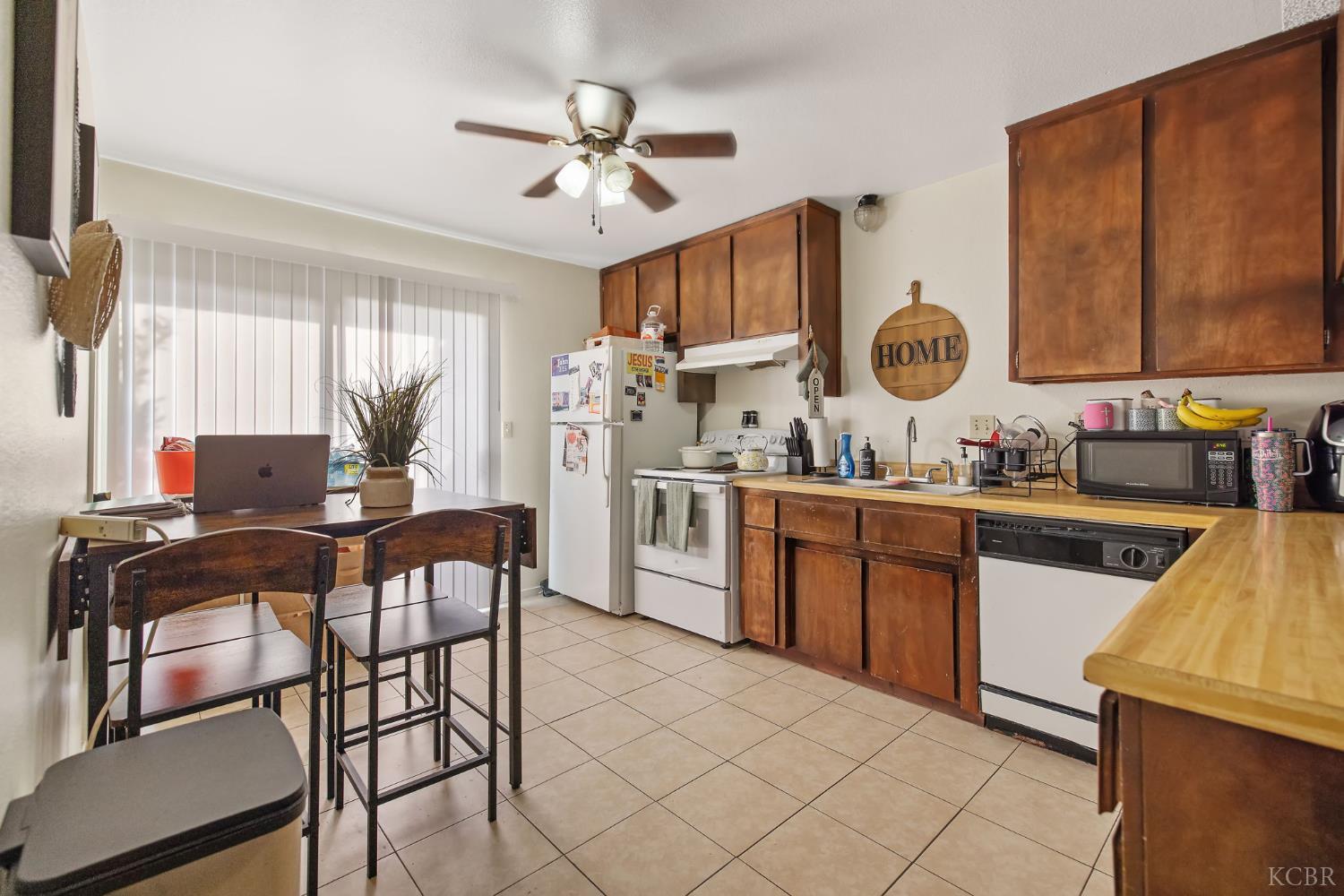 310 Center St, Hanford, CA 93230