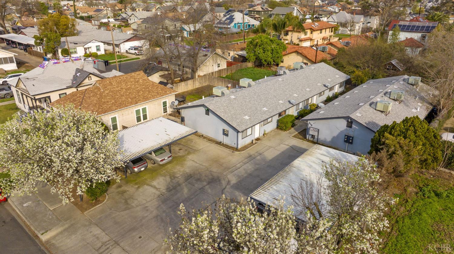 310 Center St, Hanford, CA 93230