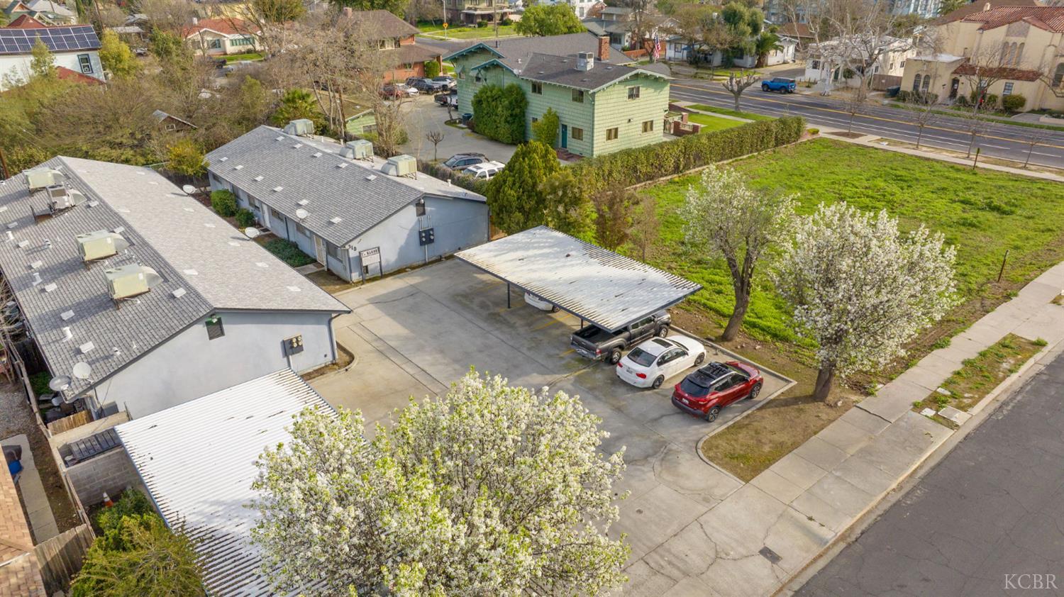 310 Center St, Hanford, CA 93230