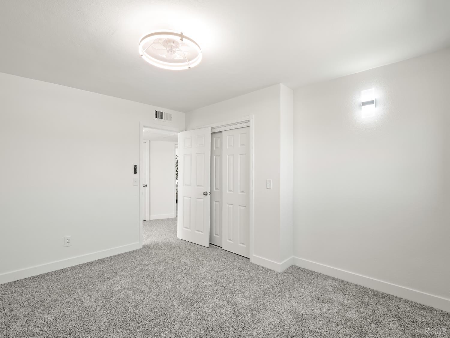 4785 E Washington Ave, Fresno, CA 93702