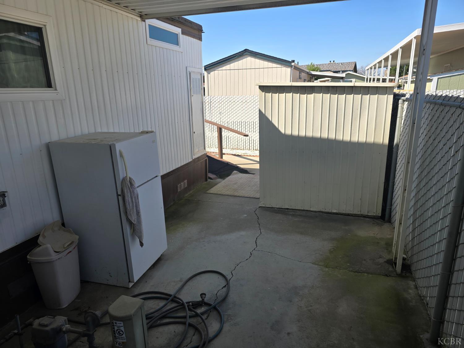 1255 W Grangeville SP 76 Blvd, Hanford, CA 93230