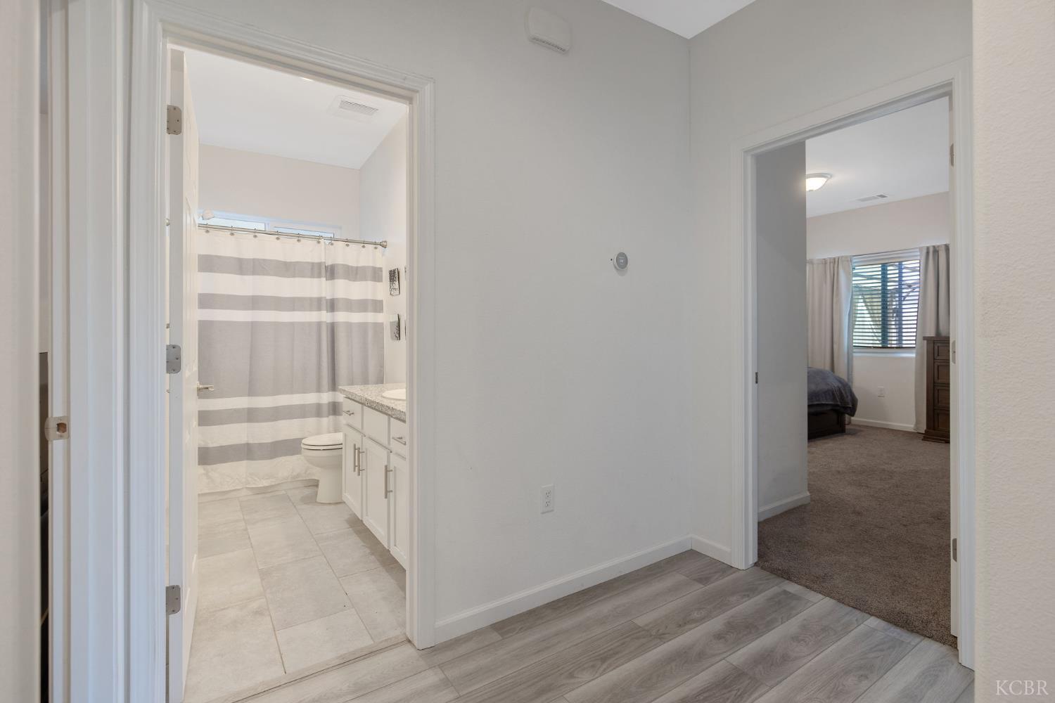 13756 Alyssum Way, Armona, CA 93202