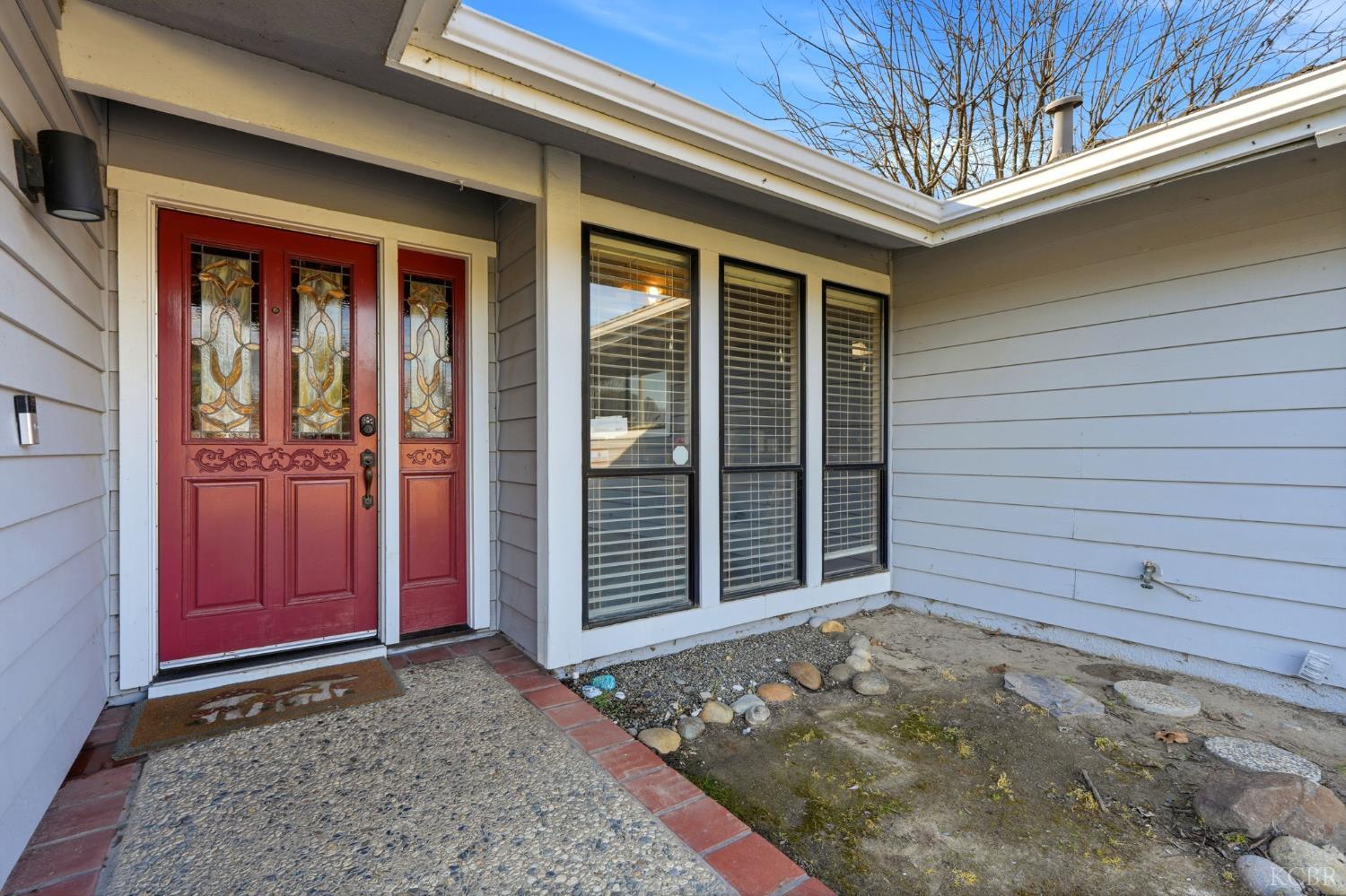 2202 Zion Way, Hanford, CA 93230