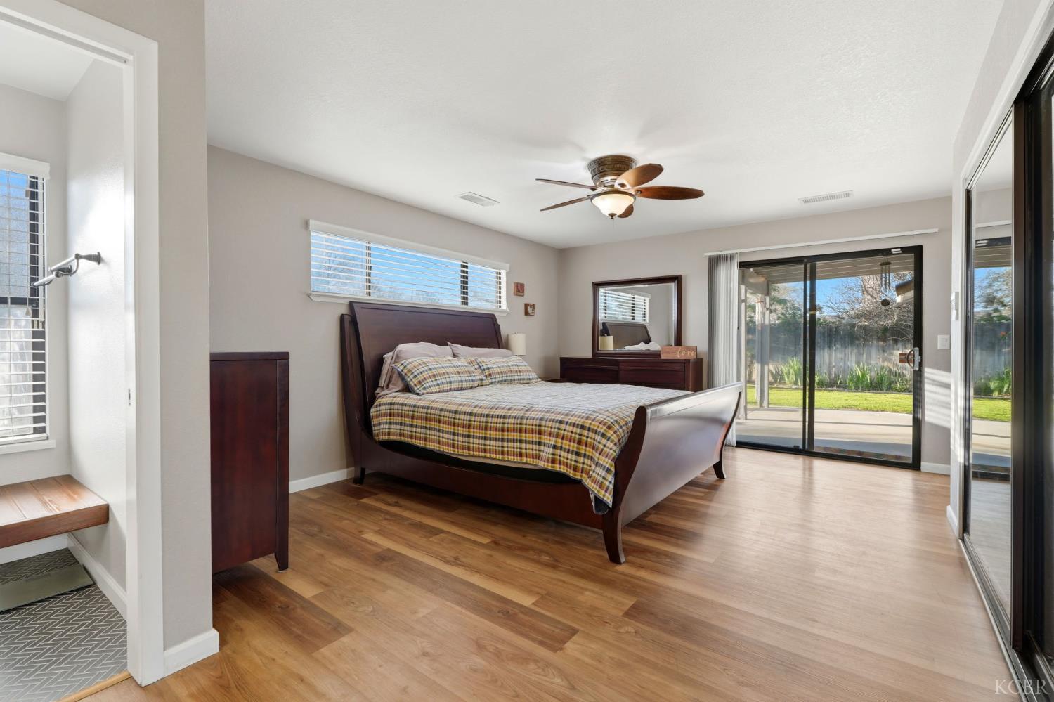 2202 Zion Way, Hanford, CA 93230