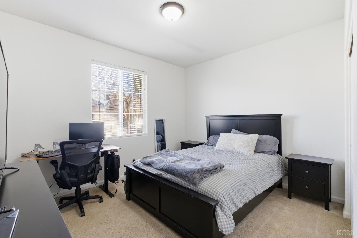 2235 Charlie Chambers Dr, Hanford, CA 93444