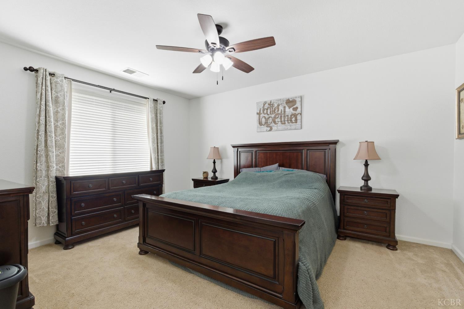 2235 Charlie Chambers Dr, Hanford, CA 93444