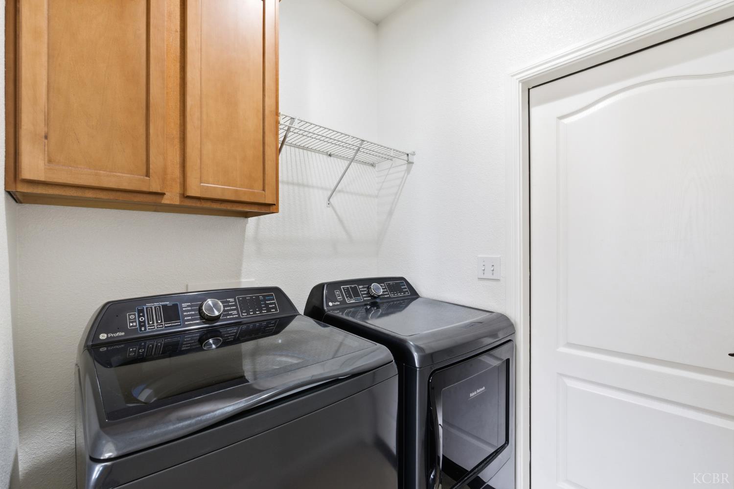 2235 Charlie Chambers Dr, Hanford, CA 93444