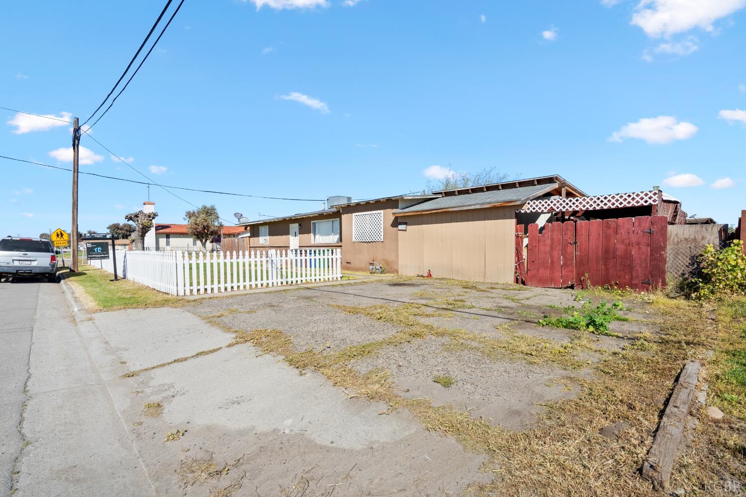 19415 Empire St, Stratford, CA 93266