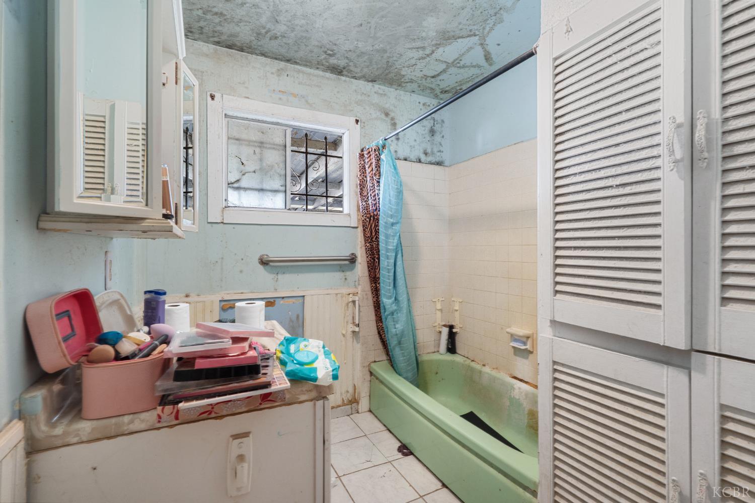 19415 Empire St, Stratford, CA 93266