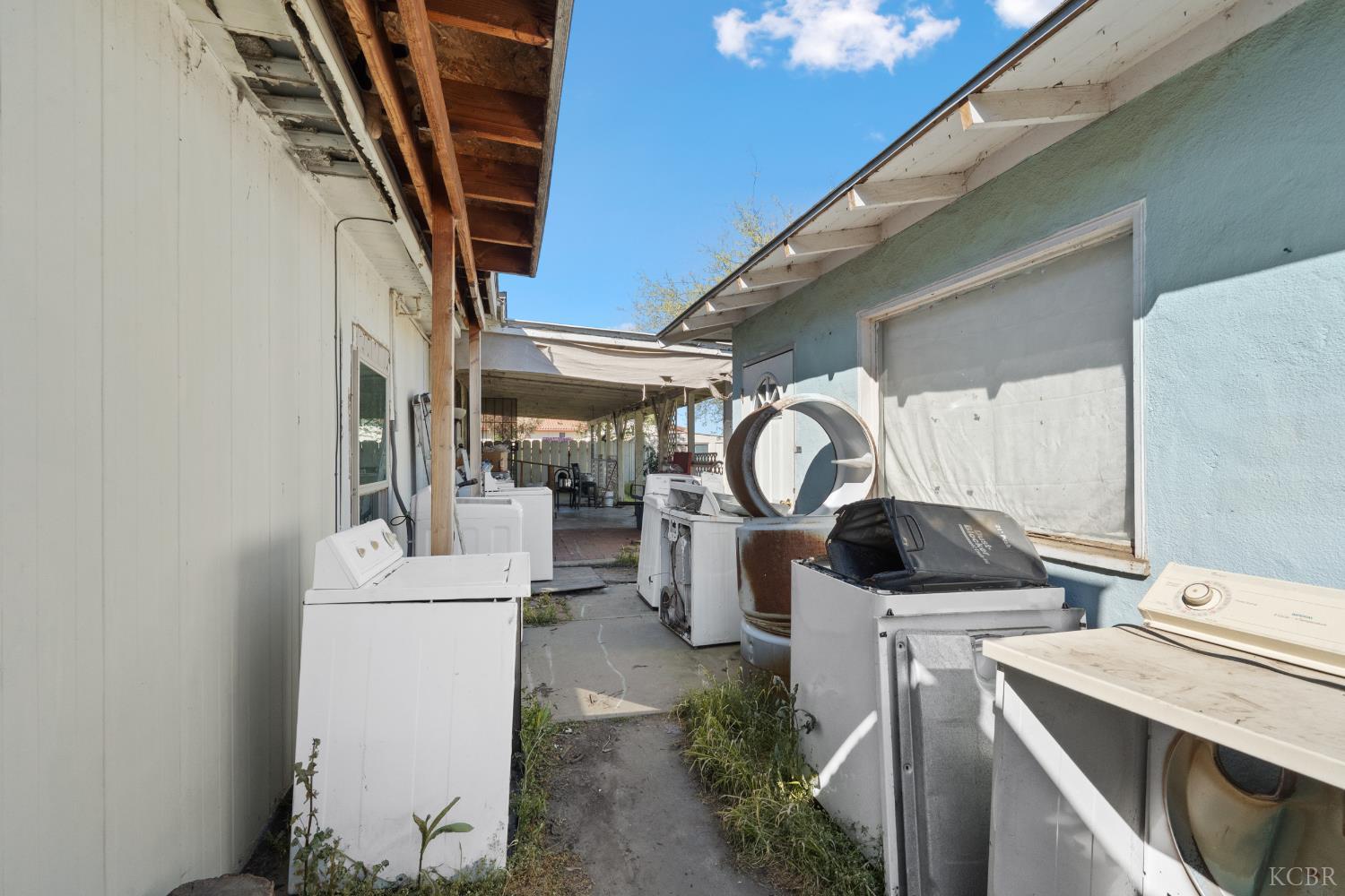 19415 Empire St, Stratford, CA 93266